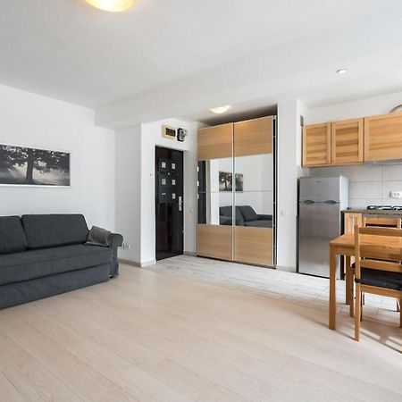 Balcescu No. 33 Apartment Bucureşti Ngoại thất bức ảnh
